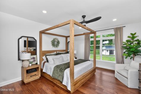 18 Bernie Loop Troy NY 12180