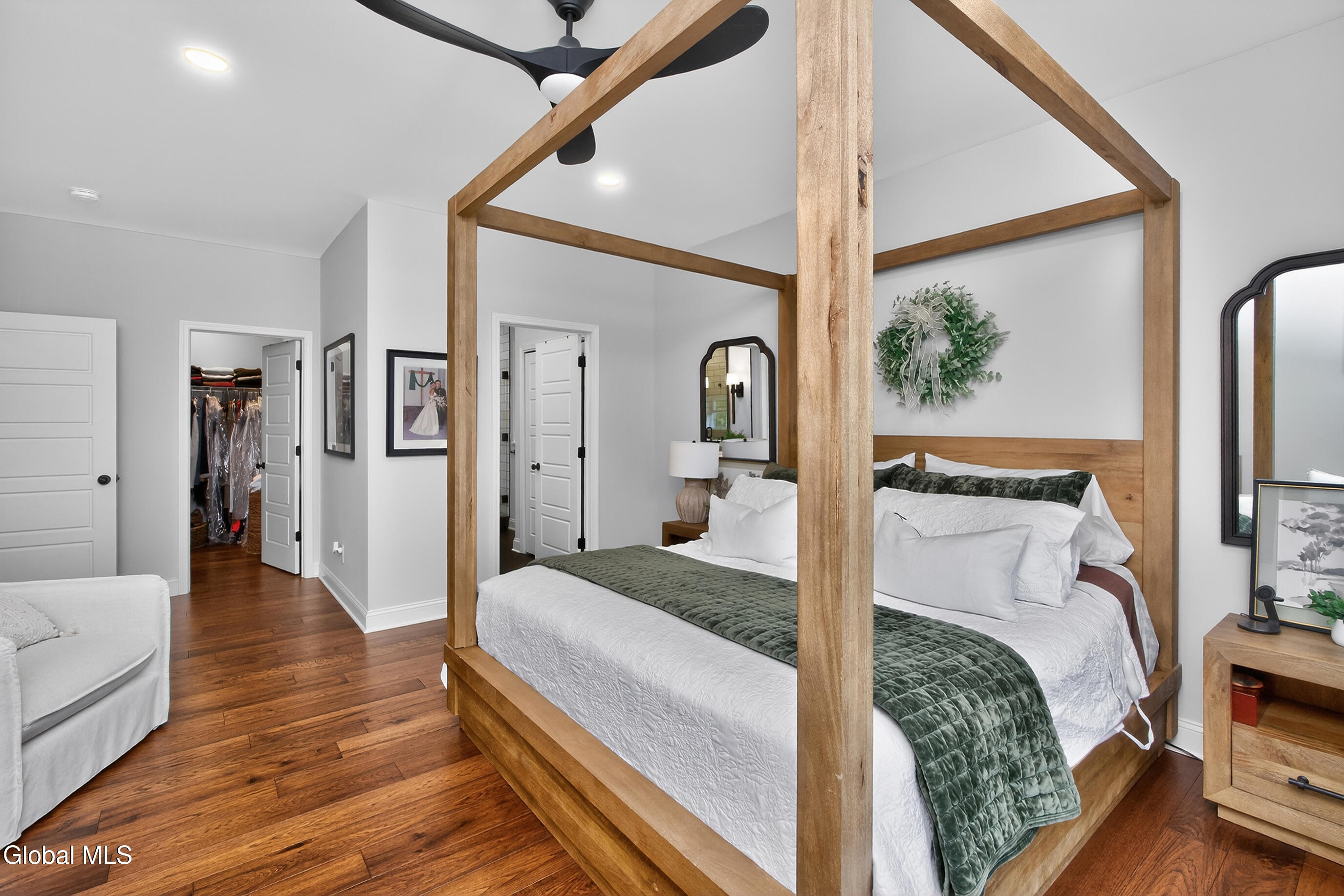 18 Bernie Loop Troy NY 12180