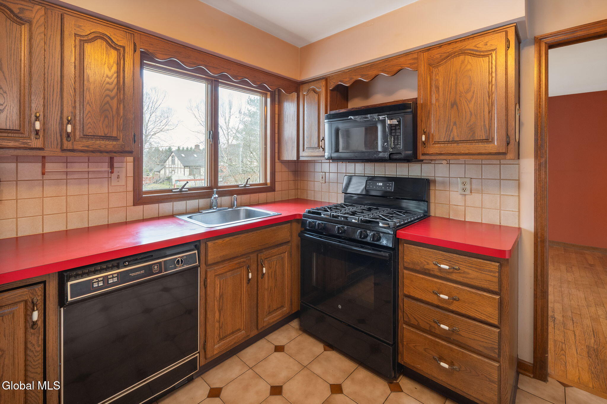 2 Georgian Terrace Loudonville NY 12211
