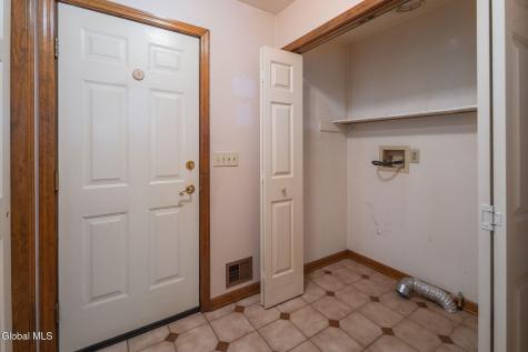 2 Georgian Terrace Loudonville NY 12211