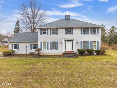 2 Georgian Terrace Loudonville NY 12211