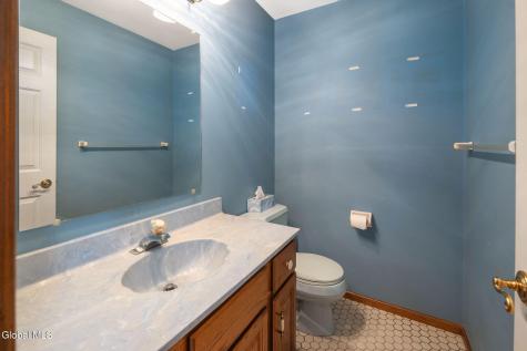2 Georgian Terrace Loudonville NY 12211