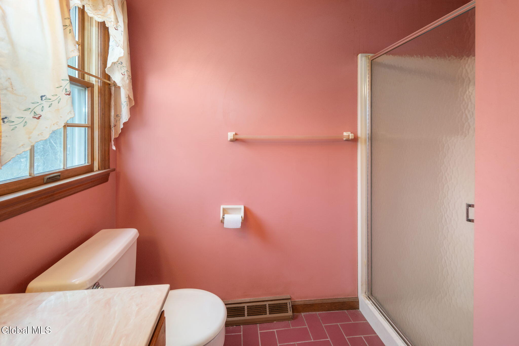 2 Georgian Terrace Loudonville NY 12211