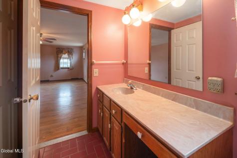 2 Georgian Terrace Loudonville NY 12211