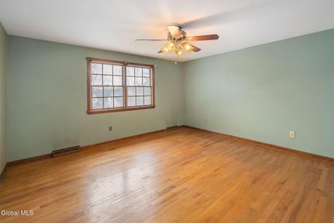 2 Georgian Terrace Loudonville NY 12211