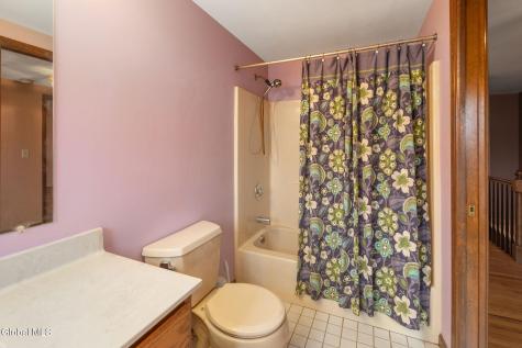 2 Georgian Terrace Loudonville NY 12211