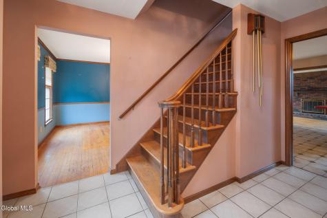 2 Georgian Terrace Loudonville NY 12211