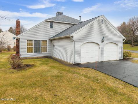 2 Georgian Terrace Loudonville NY 12211