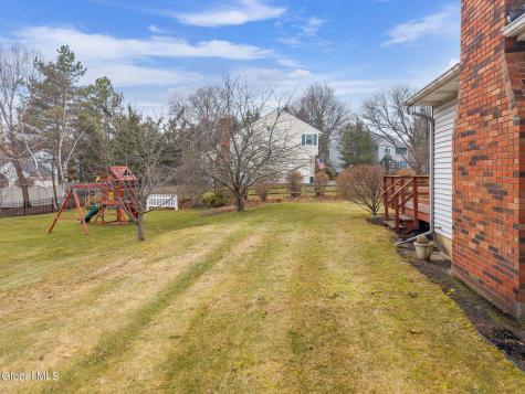 2 Georgian Terrace Loudonville NY 12211