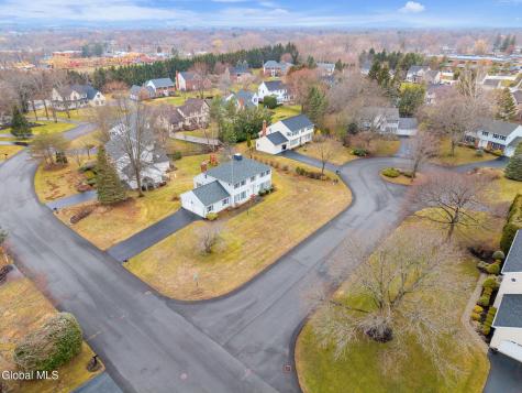 2 Georgian Terrace Loudonville NY 12211