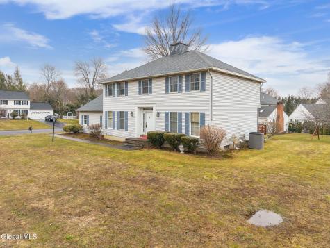 2 Georgian Terrace Loudonville NY 12211