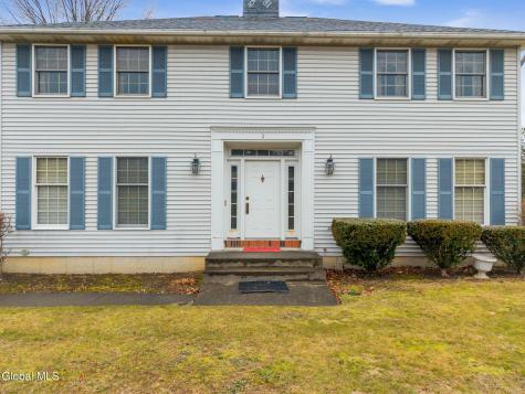2 Georgian Terrace Loudonville NY 12211