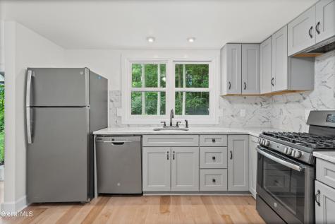 15 Rothermel Lane Extension Kinderhook NY 12106