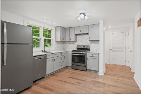 15 Rothermel Lane Extension Kinderhook NY 12106
