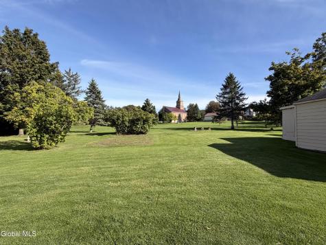124 Auriesville Road Fultonville NY 12072