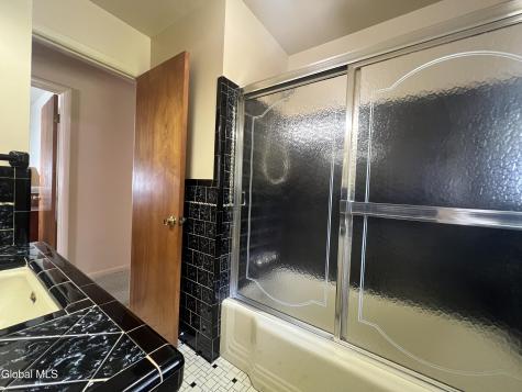 2932 Gibson Street Schenectady NY 12304