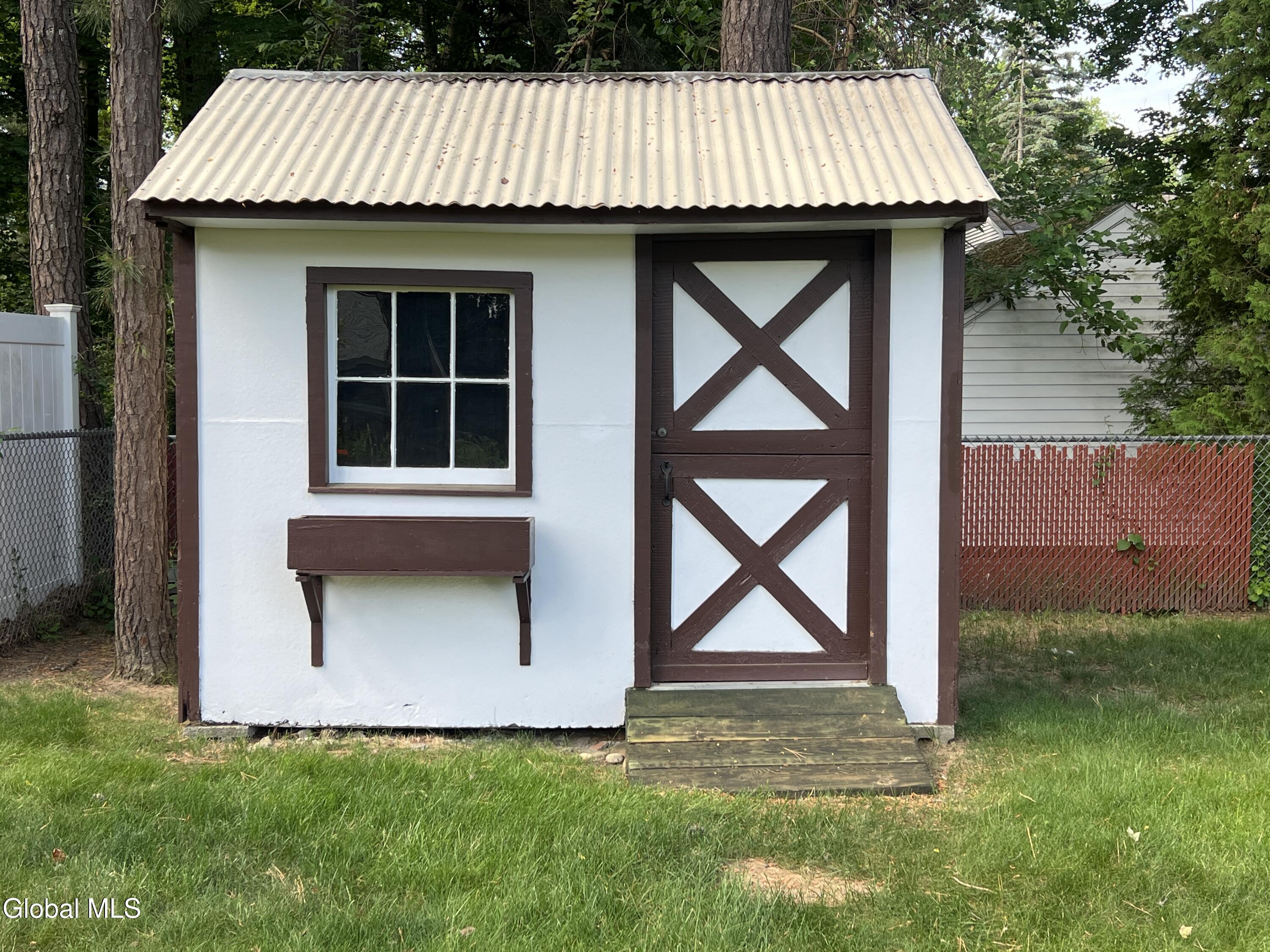 2932 Gibson Street Schenectady NY 12304