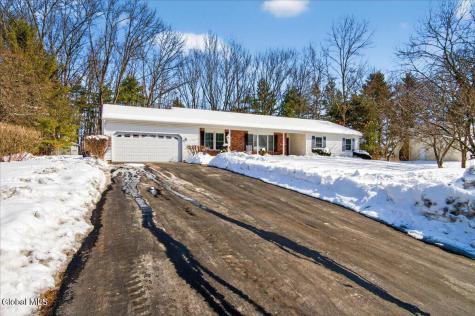 23 Christina Court Saratoga Springs NY 12866