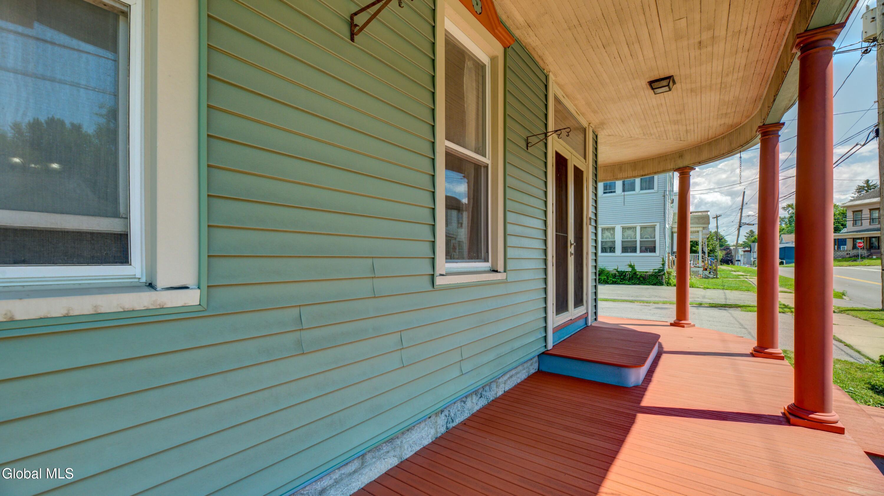 11 E State Street Johnstown NY 12095