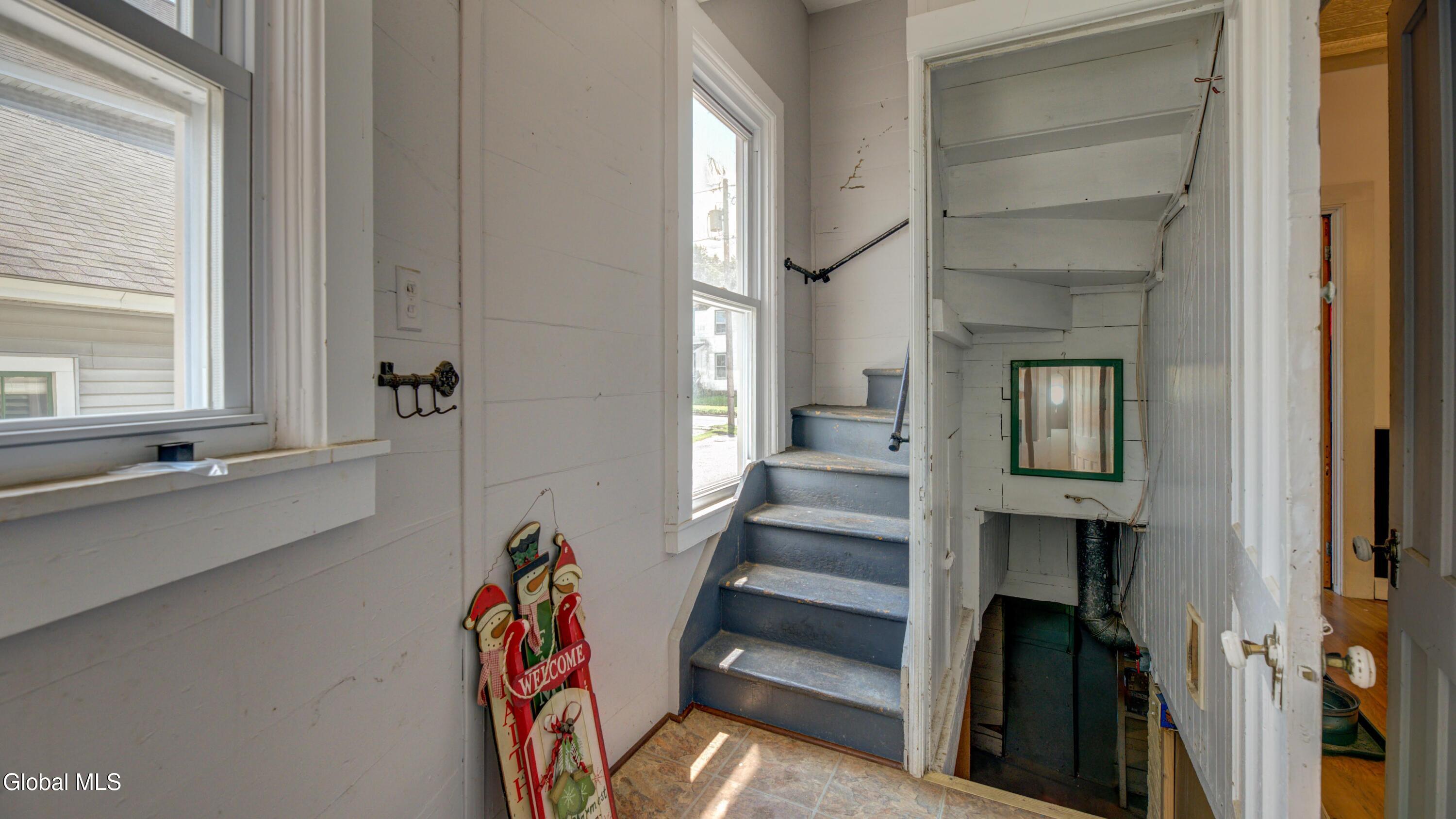 11 E State Street Johnstown NY 12095