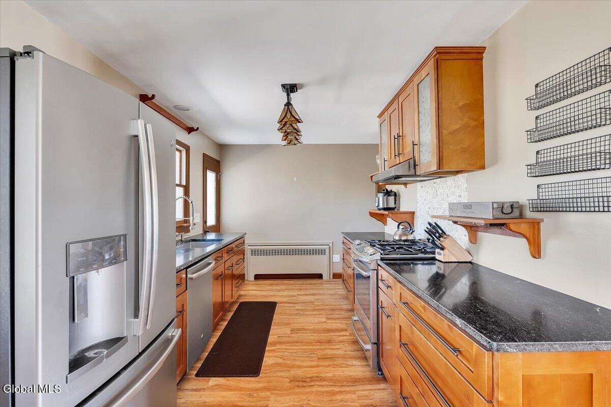 16 Denison Road Niskayuna NY 12309