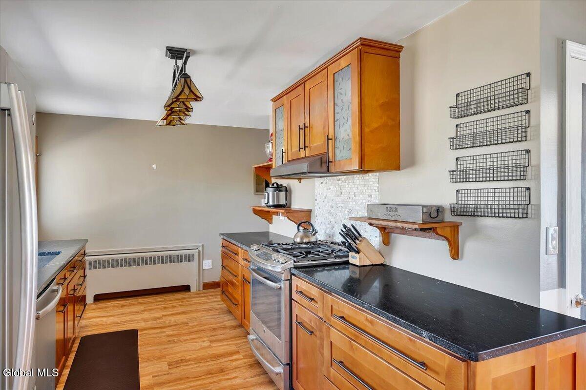 16 Denison Road Niskayuna NY 12309