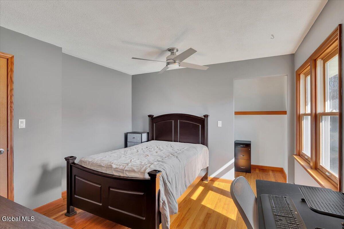 16 Denison Road Niskayuna NY 12309