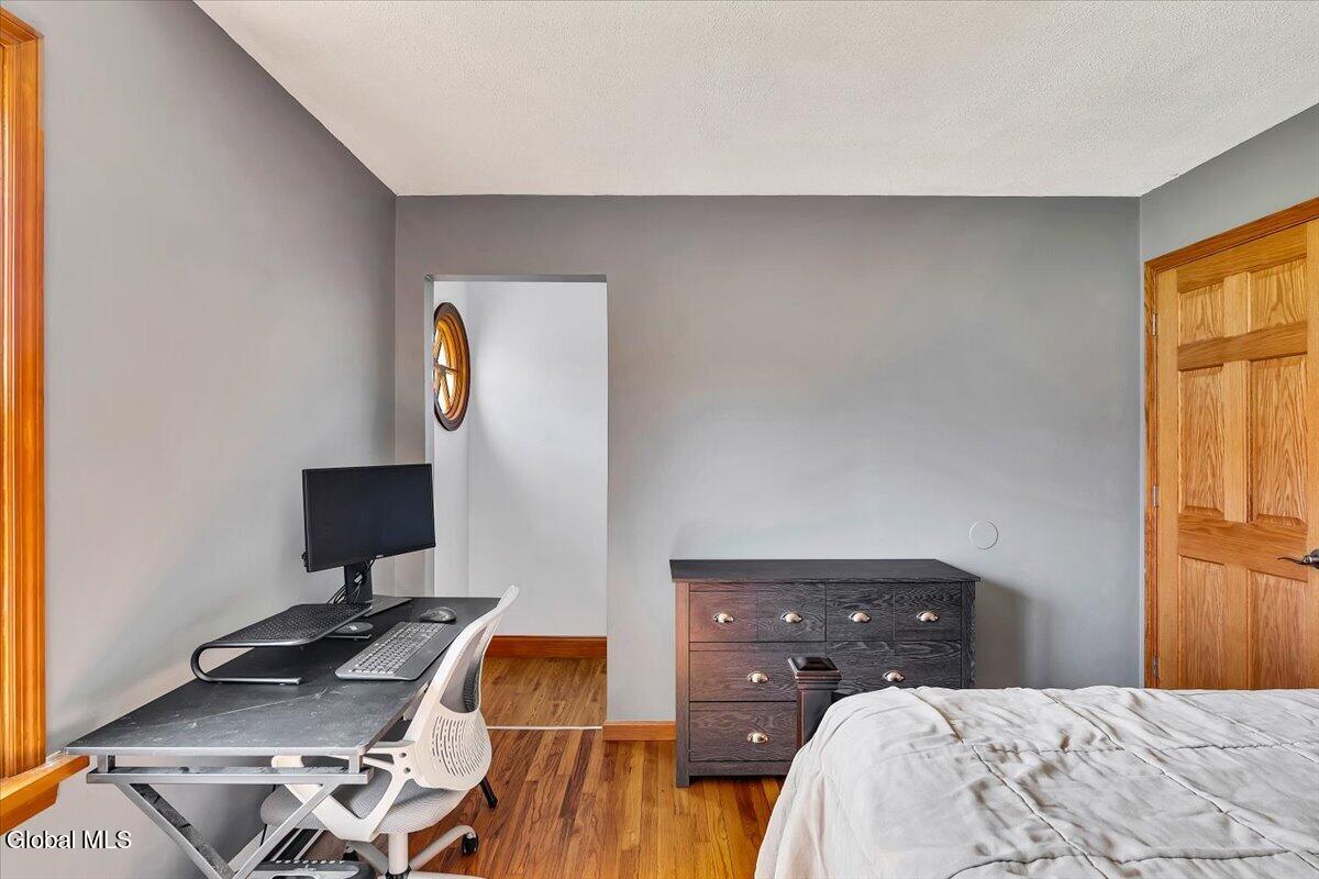 16 Denison Road Niskayuna NY 12309