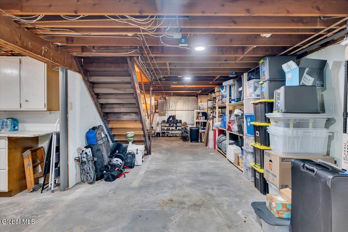 16 Denison Road Niskayuna NY 12309