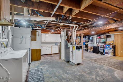 16 Denison Road Niskayuna NY 12309