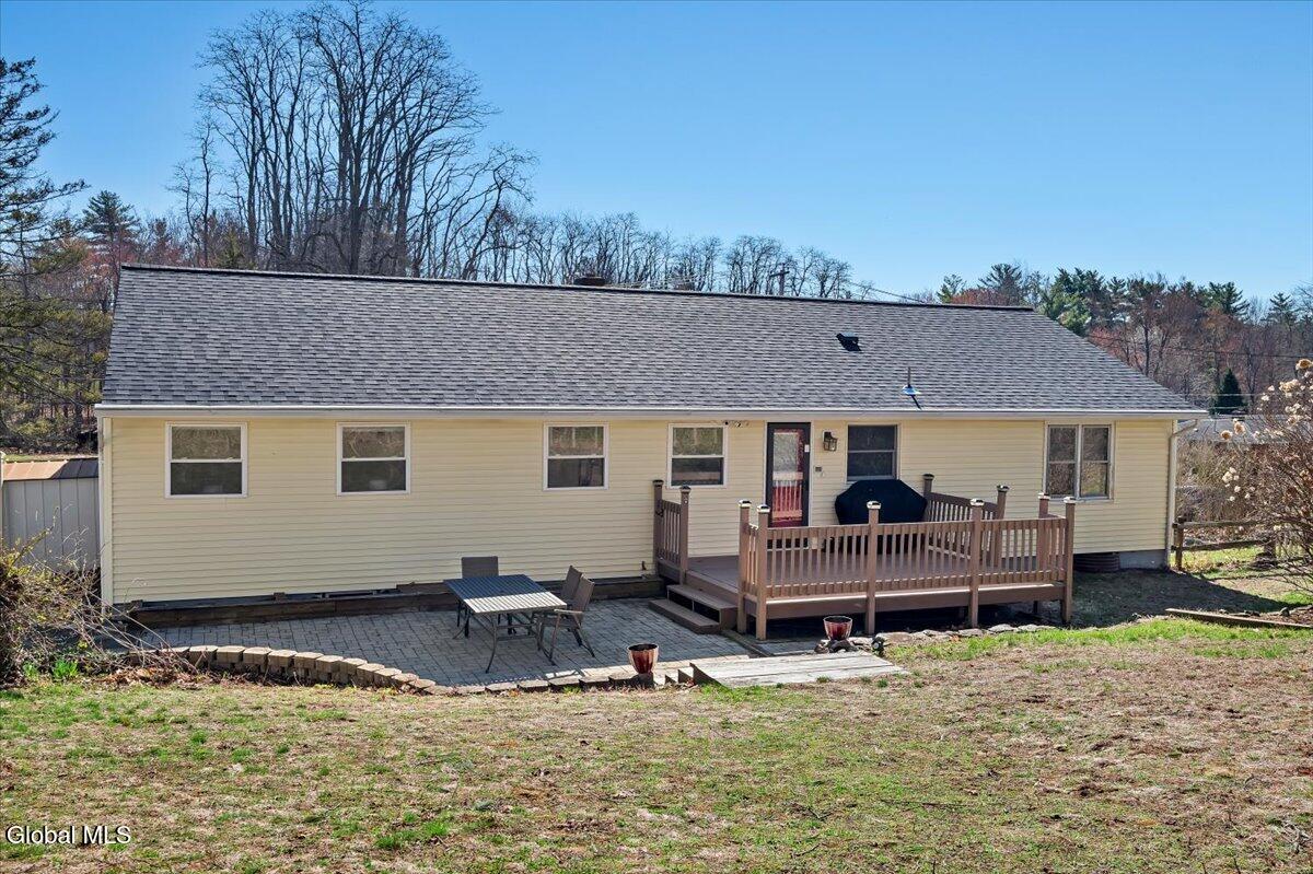 16 Denison Road Niskayuna NY 12309