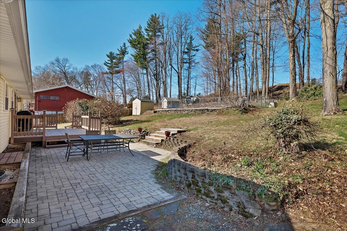 16 Denison Road Niskayuna NY 12309