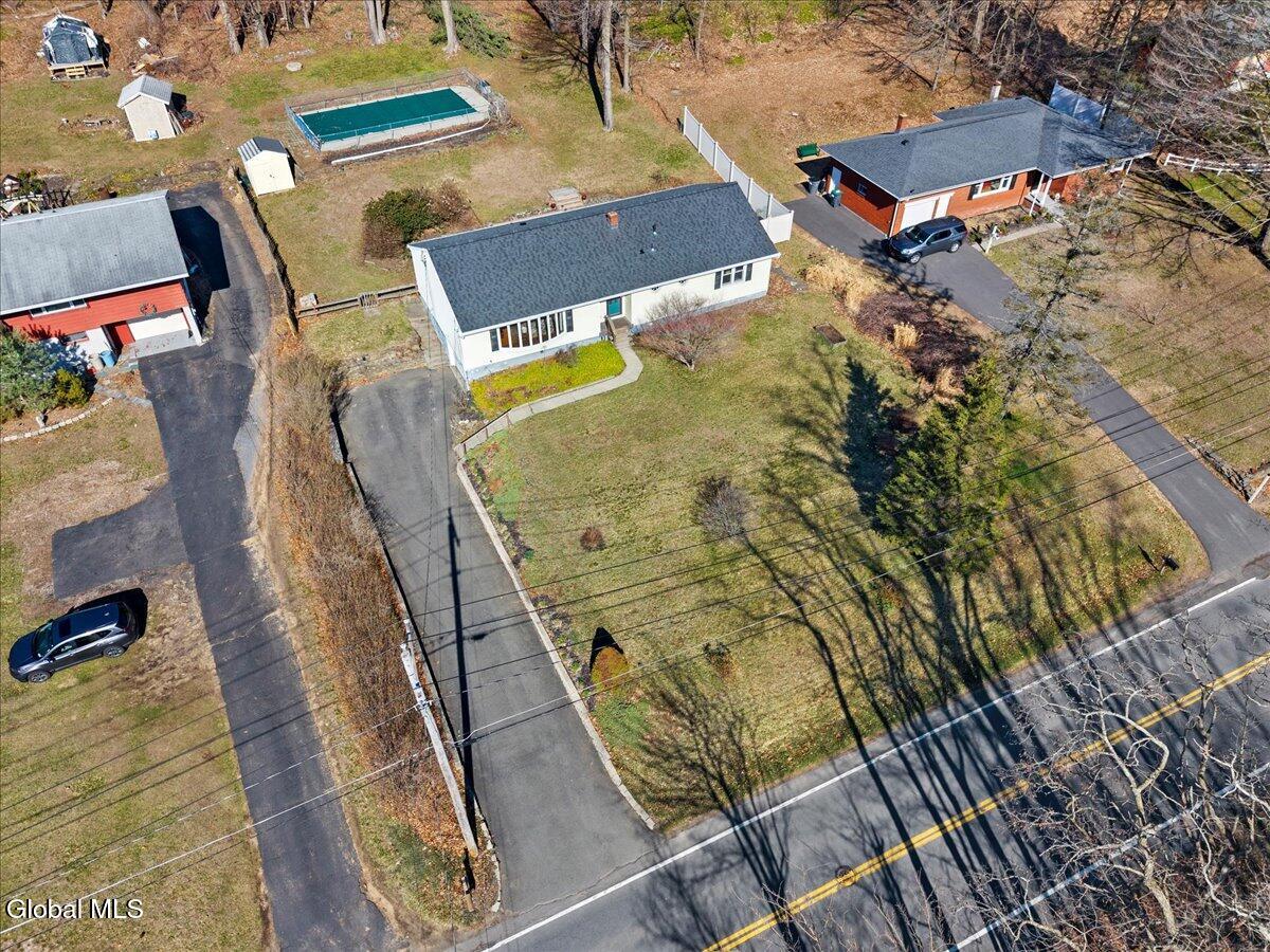 16 Denison Road Niskayuna NY 12309