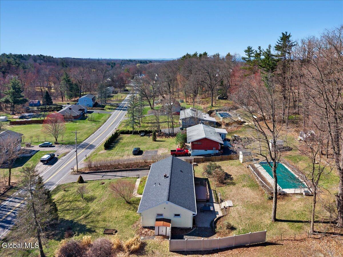 16 Denison Road Niskayuna NY 12309