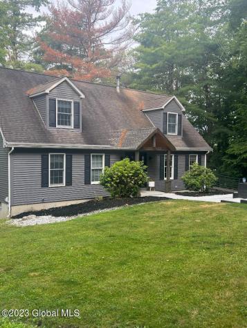 68 Harriman Road Extension Averill Park NY 12018