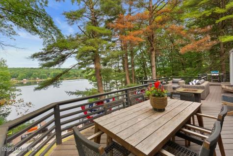 68 Harriman Road Extension Averill Park NY 12018