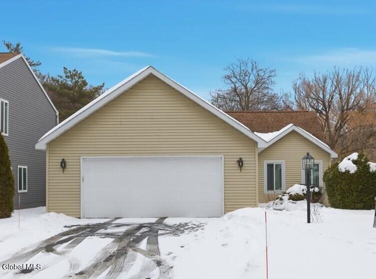 22 Loudonwood East Loudonville NY 12211