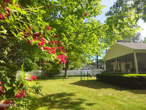 12 Lancestire Drive Queensbury NY 12804