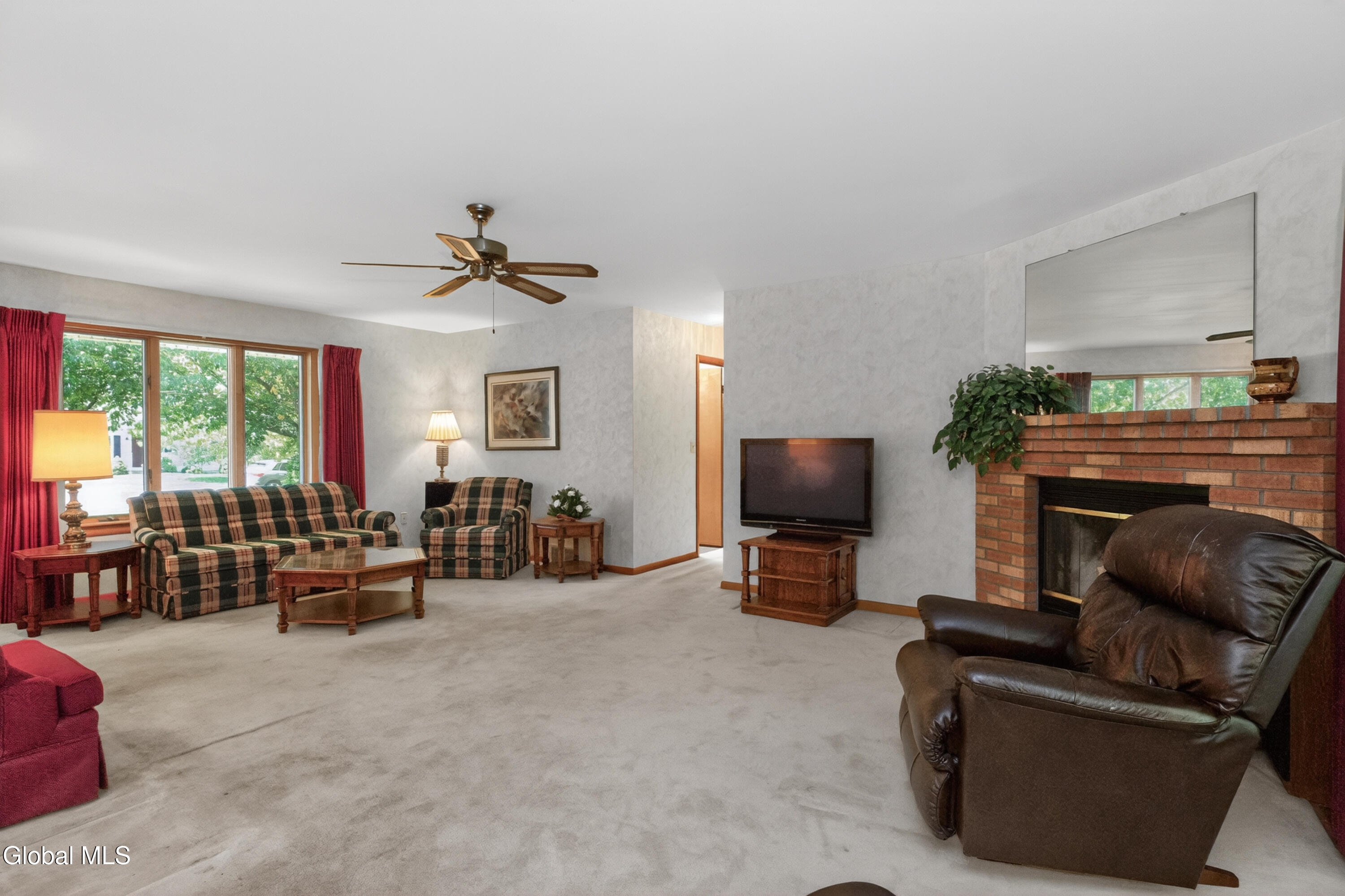 12 Lancestire Drive Queensbury NY 12804