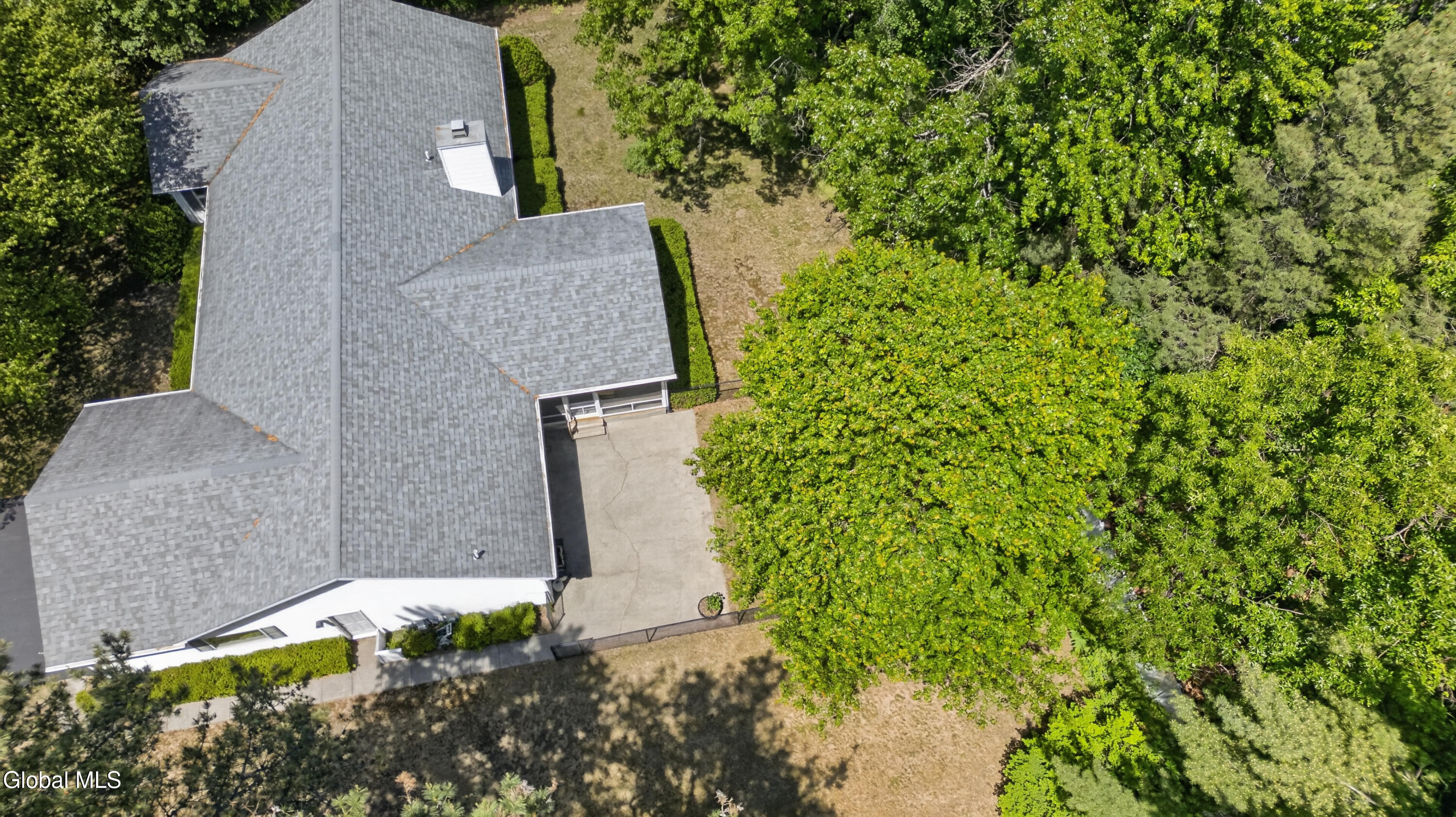 12 Lancestire Drive Queensbury NY 12804