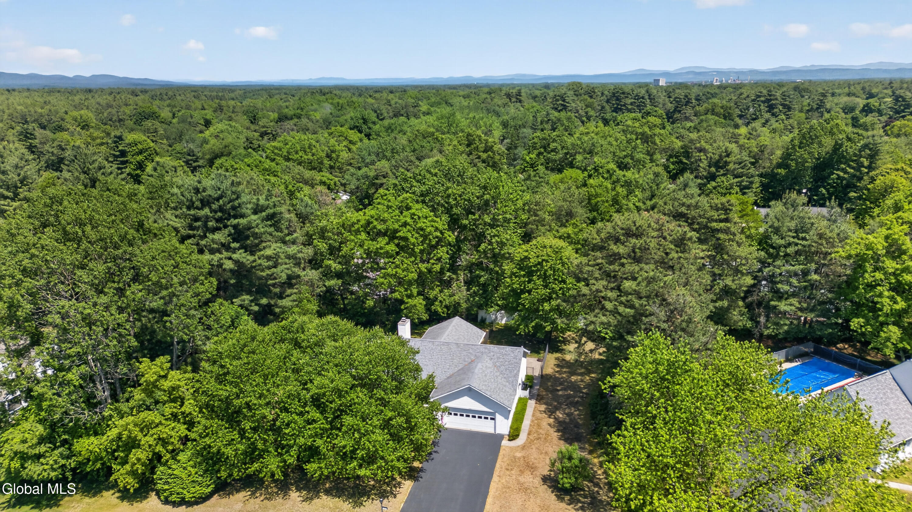 12 Lancestire Drive Queensbury NY 12804