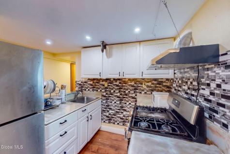1 Crown Terrace Albany NY 12209