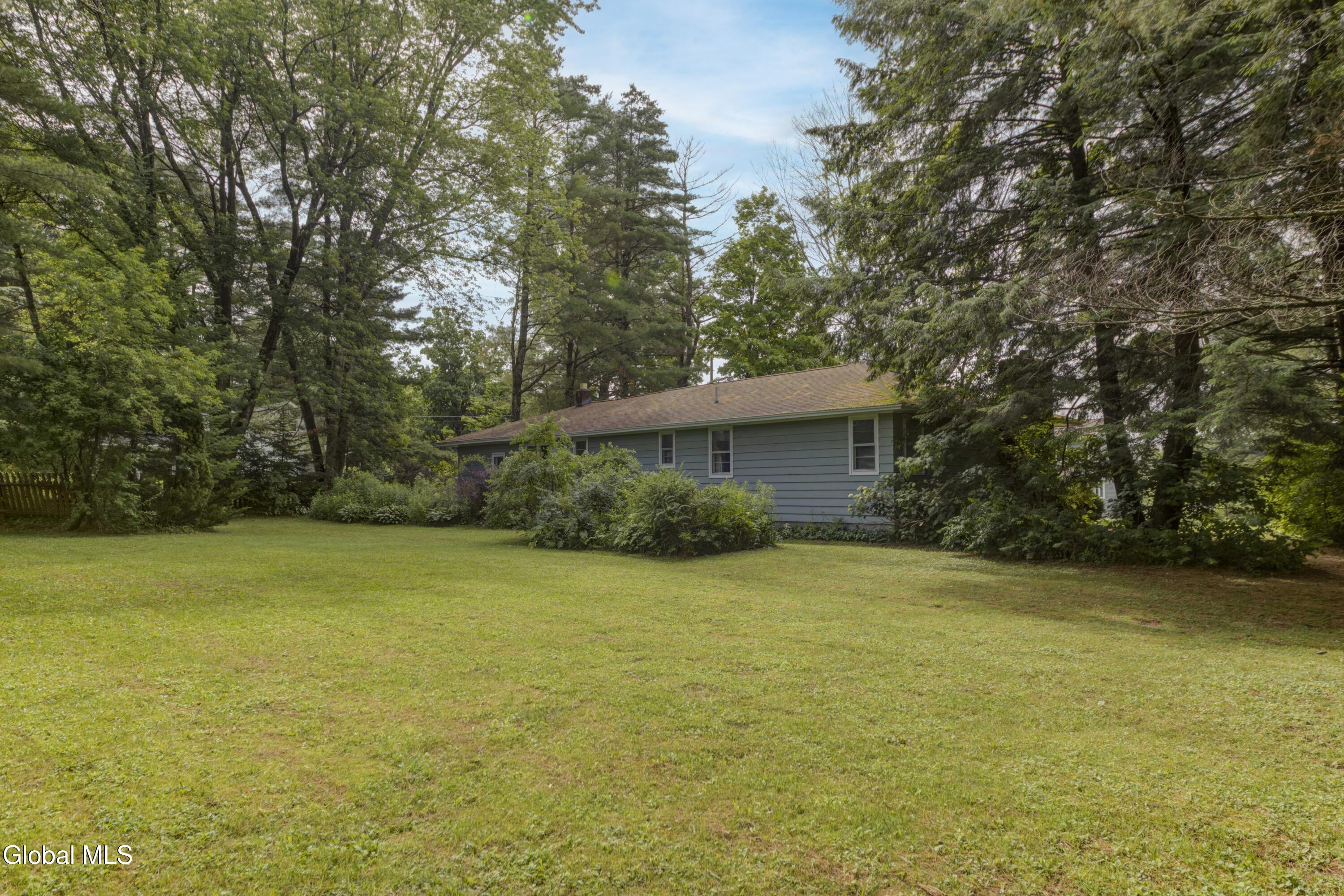 2219 County Highway 107 Amsterdam NY 12010
