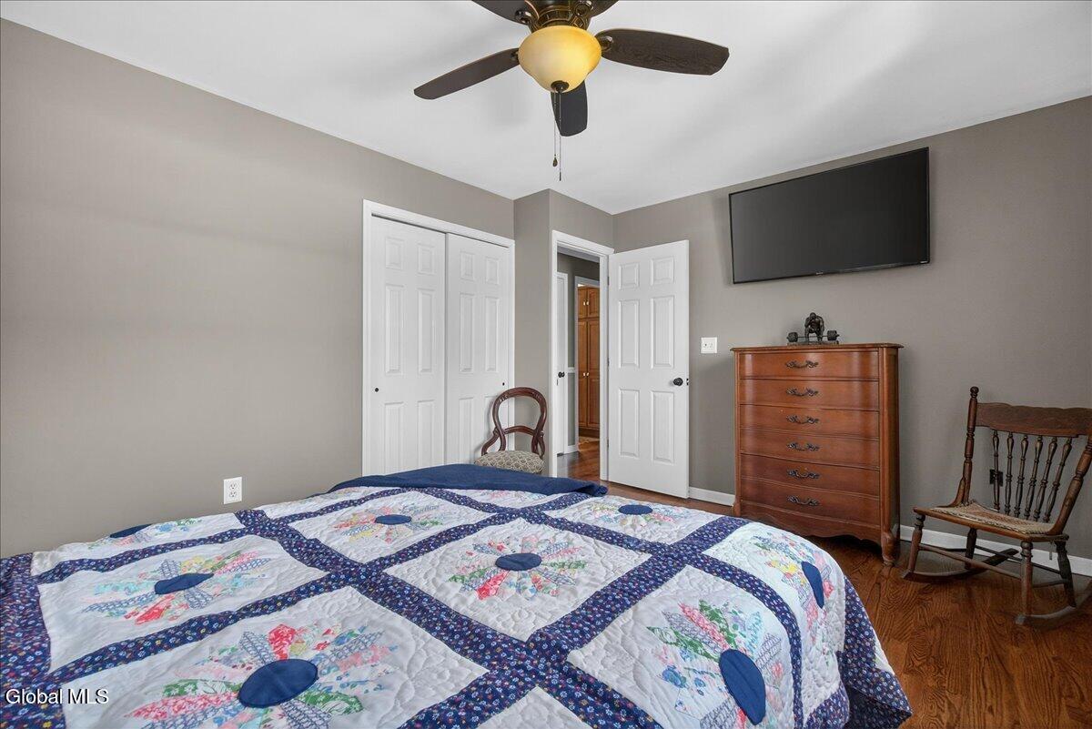 221 Droms Road Glenville NY 12302