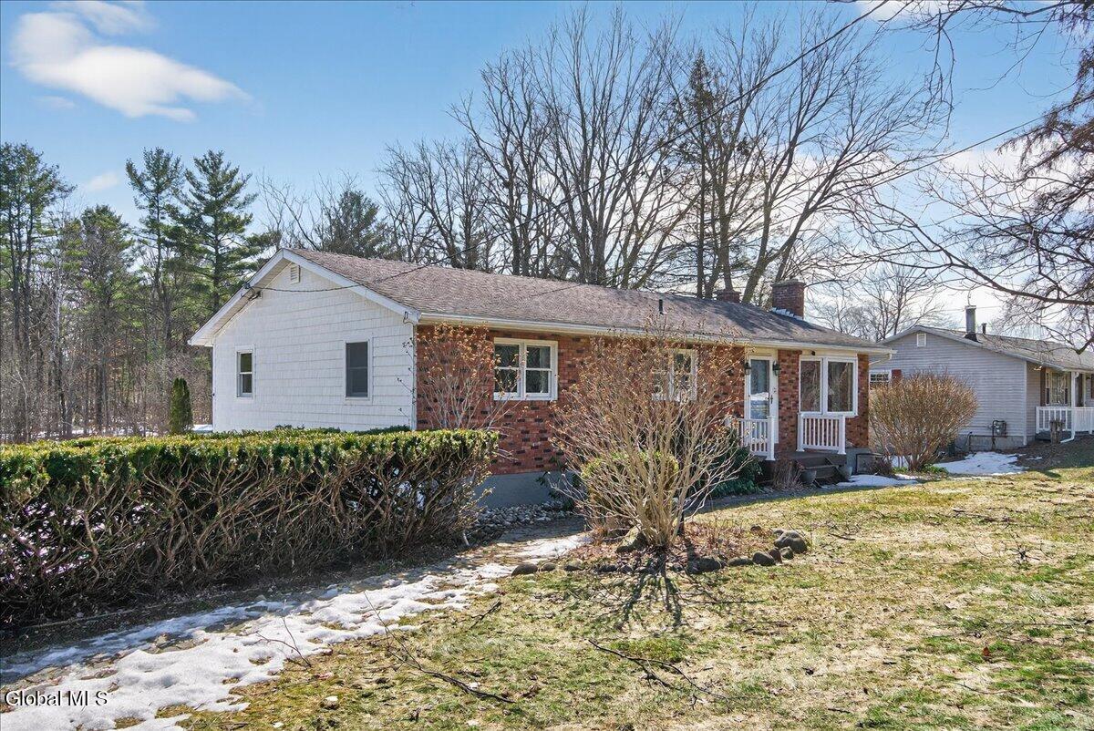 221 Droms Road Glenville NY 12302