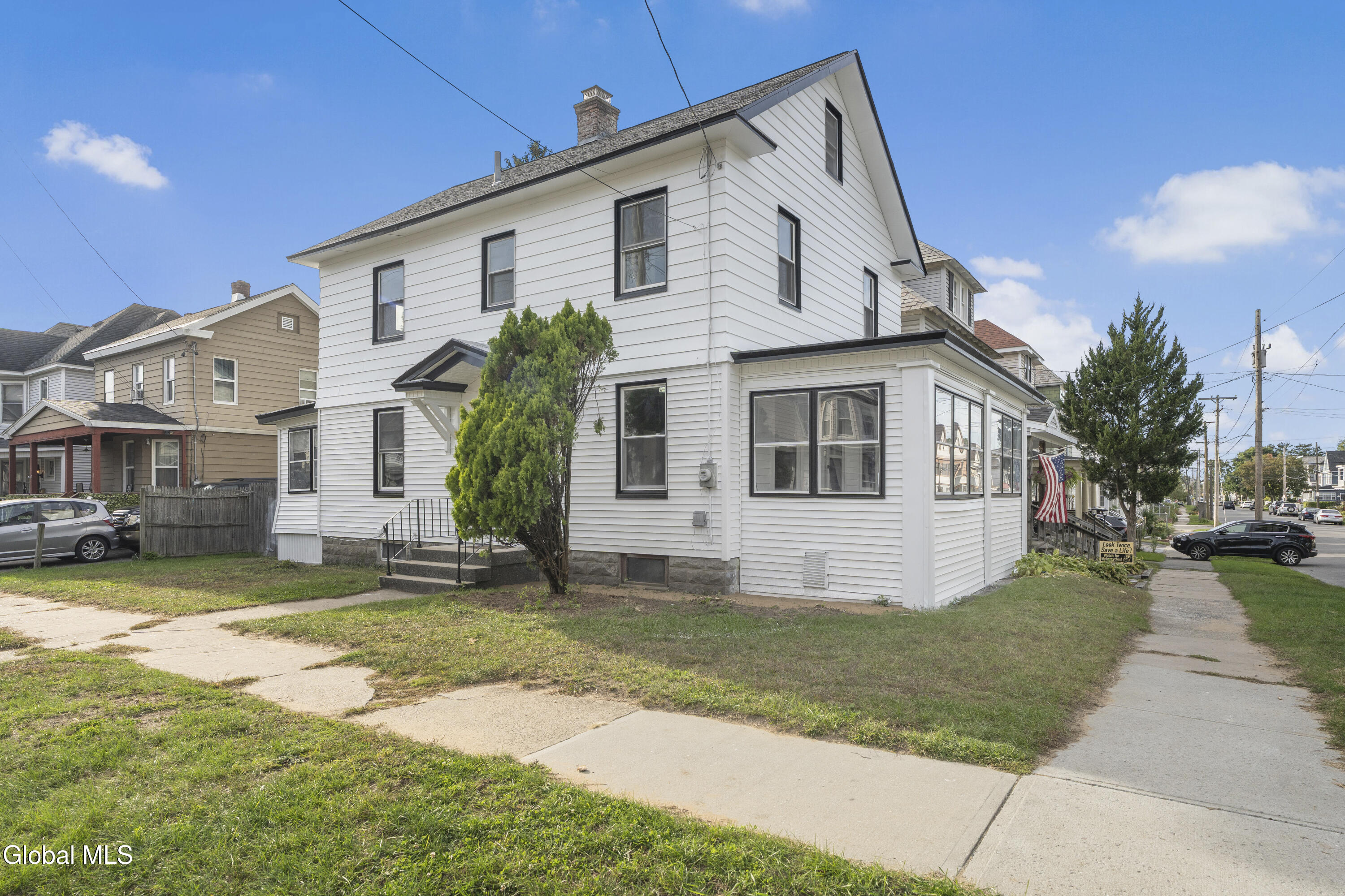 91 Snowden Avenue Schenectady NY 12304