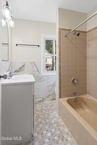 91 Snowden Avenue Schenectady NY 12304