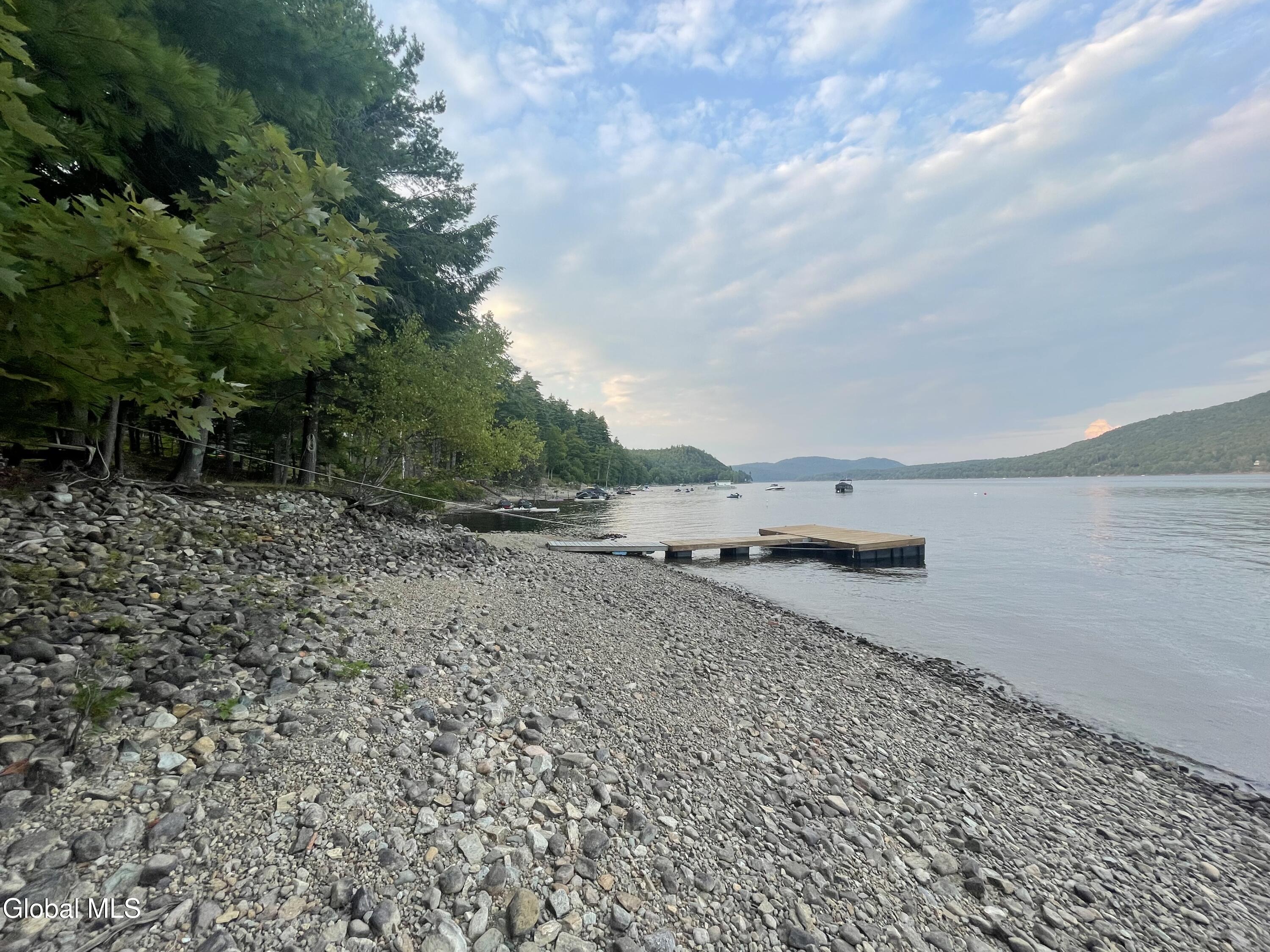 1141 North Shore - L26 Road Hadley NY 12835