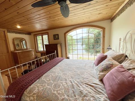 1141 North Shore - L26 Road Hadley NY 12835