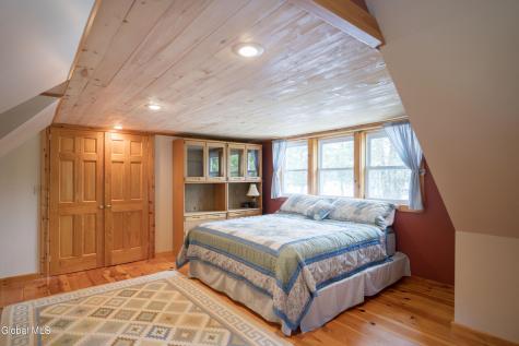 1141 North Shore - L26 Road Hadley NY 12835